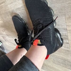 Nike vapor max women size 10